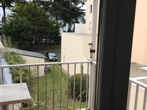 Studio 1 pièce 25 m² 