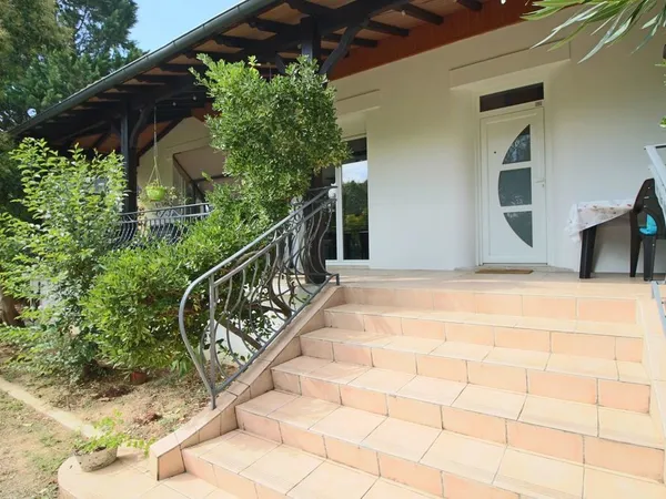 Maison Vente Puy-l'Évêque 8p 190m² 252000€