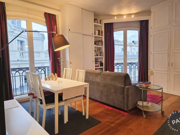 Studio 1 pièce 28 m² 