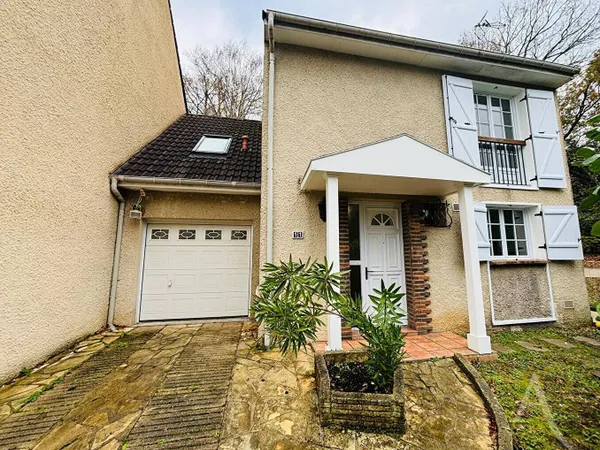 Maison 5 pièces 104 m² 