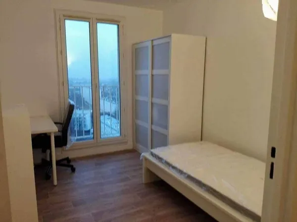 Appartement 1 pièce 9 m² 