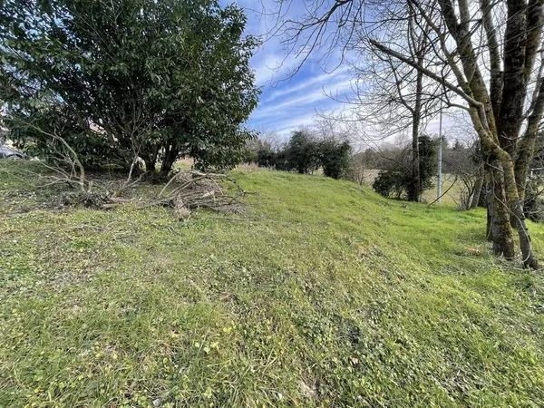 Terrain Vente Trept  564m² 89000€