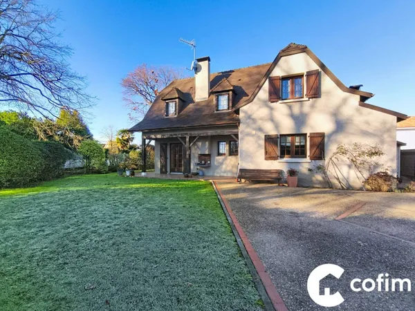 Maison 8 pièces 209 m² 