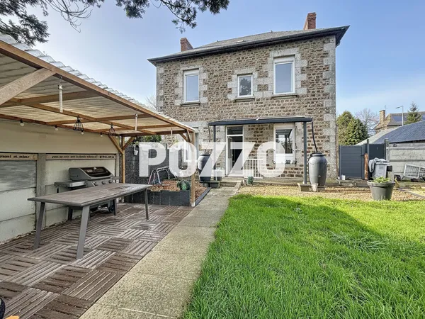 A vendre - Le Teilleul - Maison 5 pièce(s) 101.27 m² - Pompe à chaleur - Jardin - Proximité des 