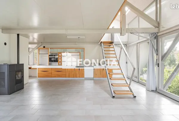 Maison 10 pièces 454 m² 