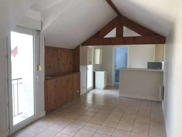 Studio 1 pièce 29 m² 