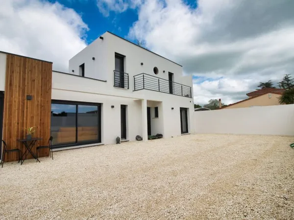 VILLA CONTEMPORAINE - Aux portes de ROYAN
