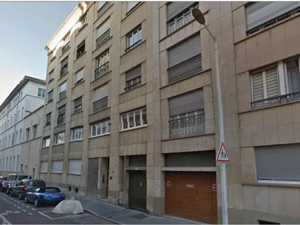 Parking - Garage Location Lyon 6e Arrondissement   140€