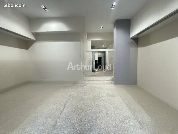 Local commercial 78 m² 