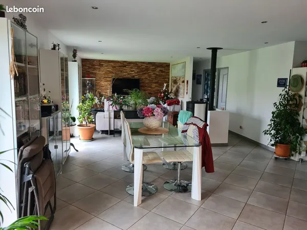 Maison 6 pièces 130 m² 