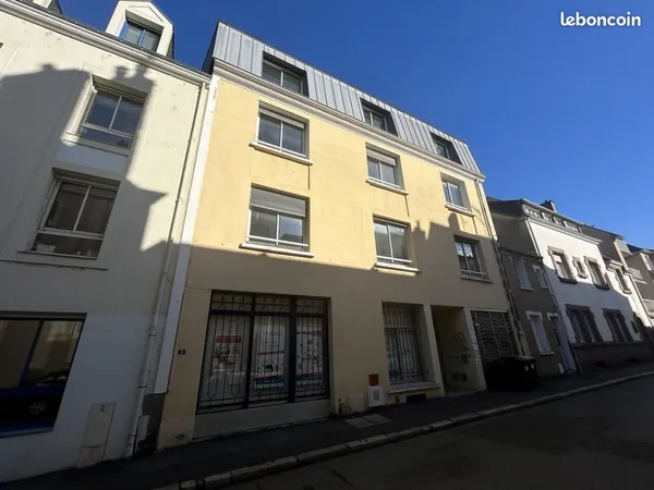Local 530 m² 