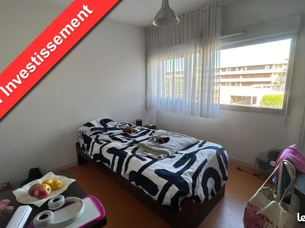 Studio 1 pièce 19 m² 