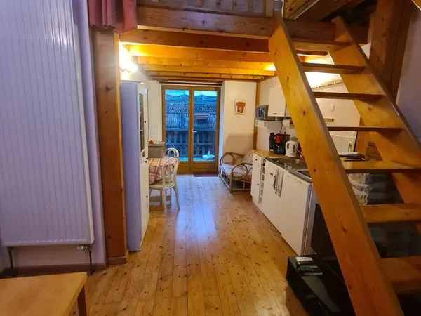 Studio, avec terrase 