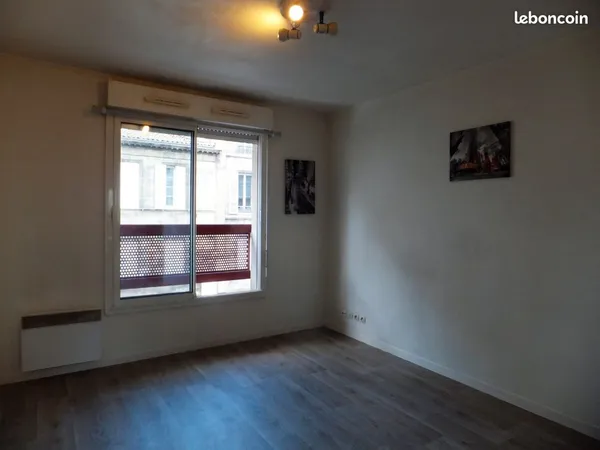 Studio 23m2 avec parking BORDEAUX 