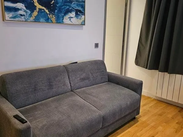 Loue appartement - 28m² - Collonges-au-Mont-d'Or 