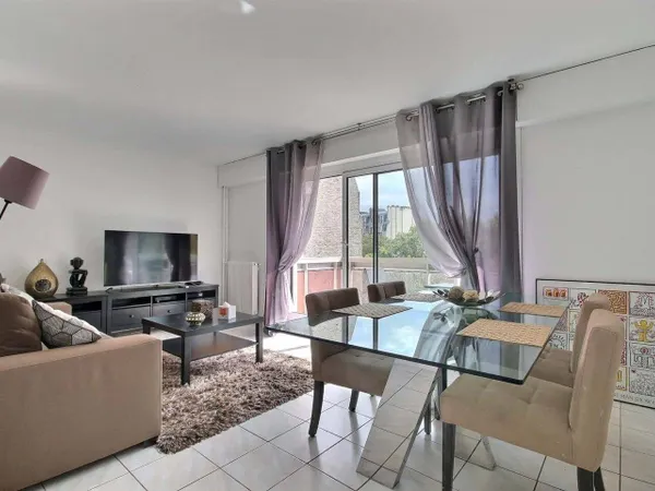 Appartement 1 pièce 49 m² 