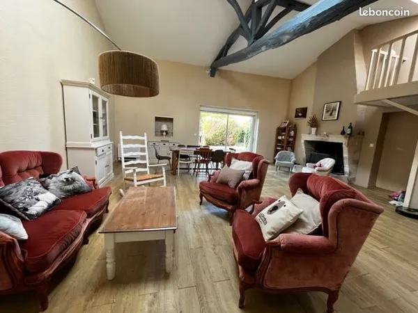 🌞 Chambre meublée dans grande maison conviviale - 25 min de La Rochelle 