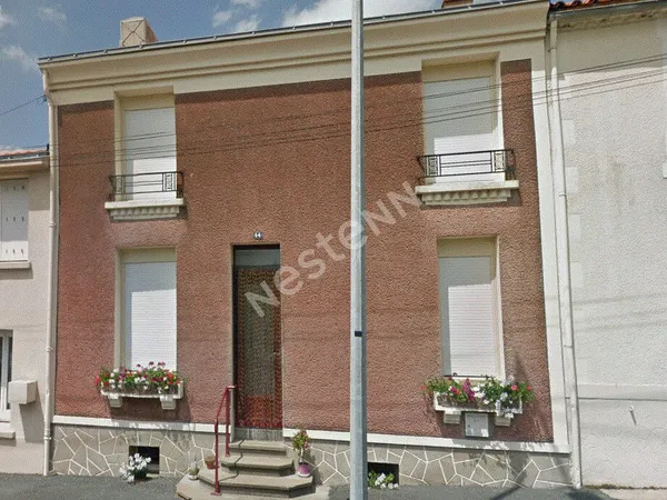 Maison de bourg à Beaupreau En Mauges 