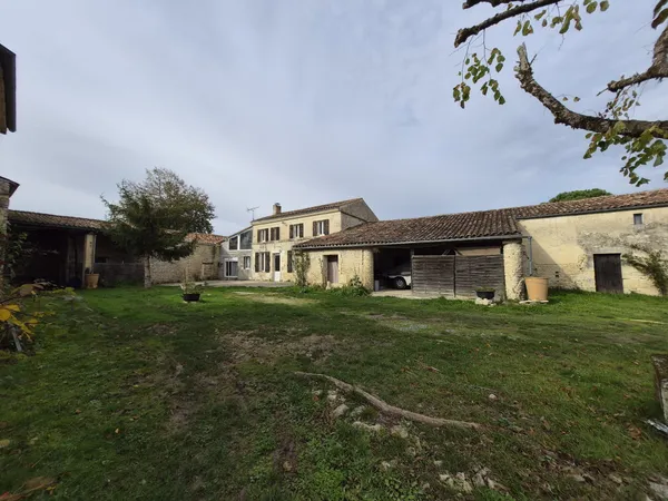 Corps de ferme 