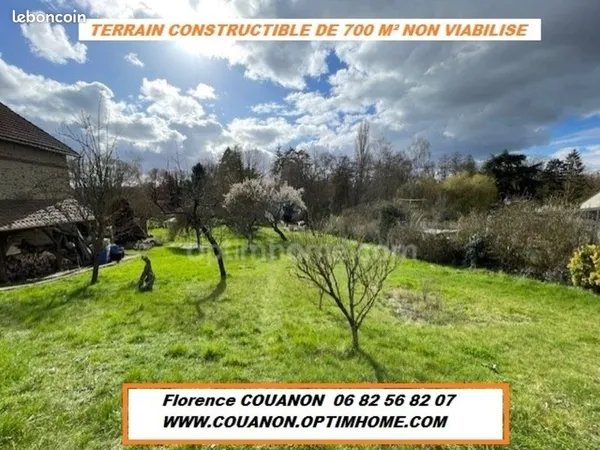 Terrain 700 m² Saint Cyr Sous Dourdan 