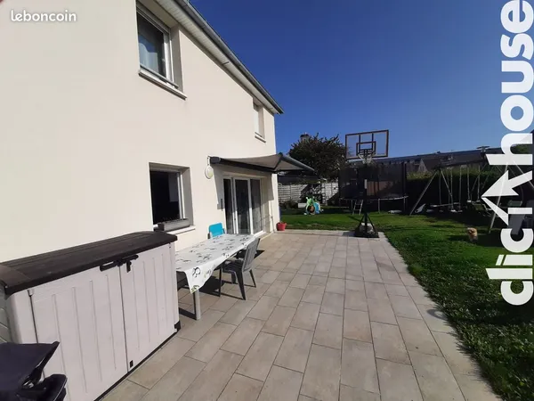 Maison 6 pièces 90 m² 