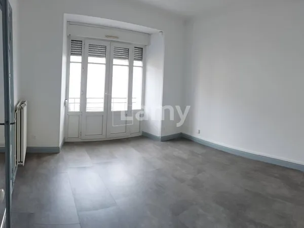 Appartement 3 pièces 53 m² 