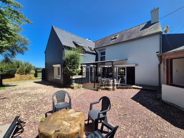 Belle maison 6 pièces de 135m² sur un terrain de 1200m² 