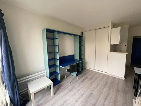 Studio 1 pièce 21 m² 