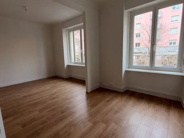 Appartement NEUF 75 m² - Centre-ville de Belfort - Parking privé 