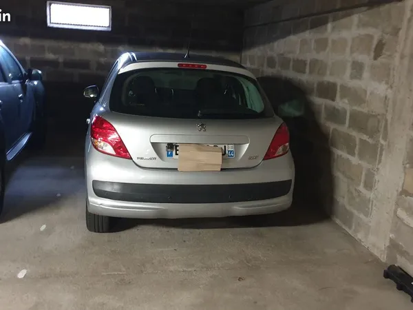Parking à louer 