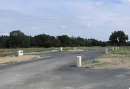 Terrain constructible de 500 m² à vendre au c... 