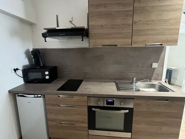 Appartement Location Clermont-Ferrand 1p 20m² 420€