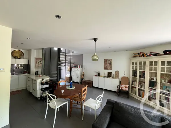 Maison 3 pièces 154 m² 