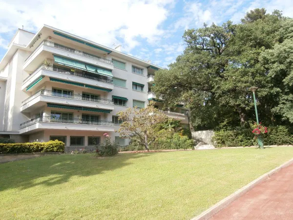 Appartement 3 pièces 77 m² 
