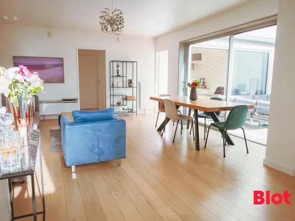 NOUVEAUTÉ BLOT - La Courrouze - Maison 95 m² clé en main avec patio plein sud & métro à 3 min 
