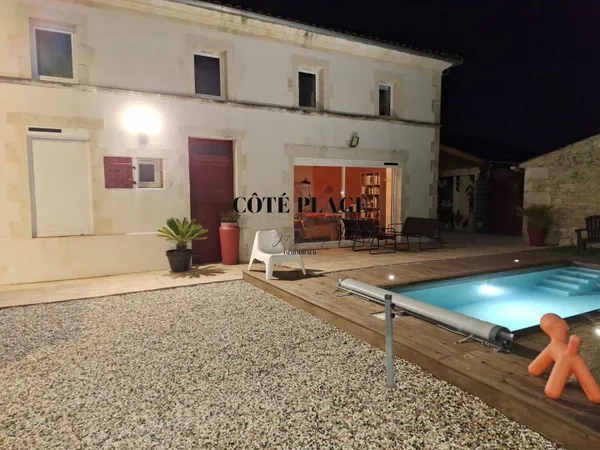 Maison 10 pièces 190 m² 