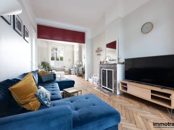 Maison 5 pièces 184 m² 