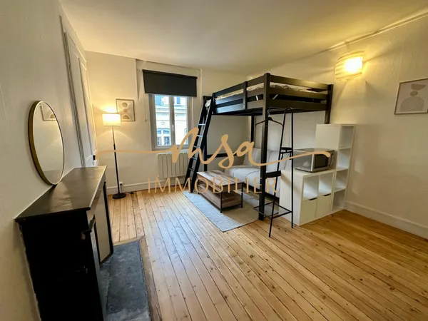 ROUEN GARE = STUDIO MEUBLE = DERNIER ETAGE 