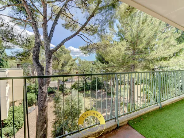 Appartement 5 pièces 85 m² 
