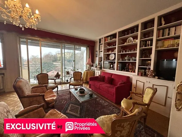 Appartement de standing dans résidence sécurisée avec vue exceptionnelle sur Lyon 