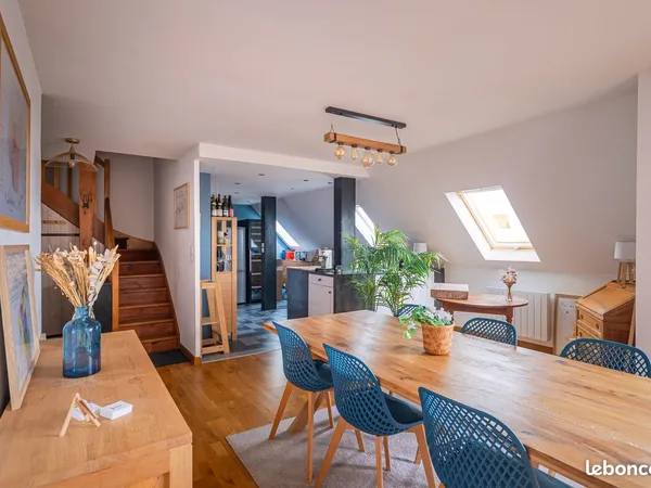Duplex 5 pièces 115 m² 
