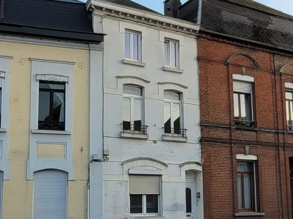 Maison 6 pièces 83 m² 