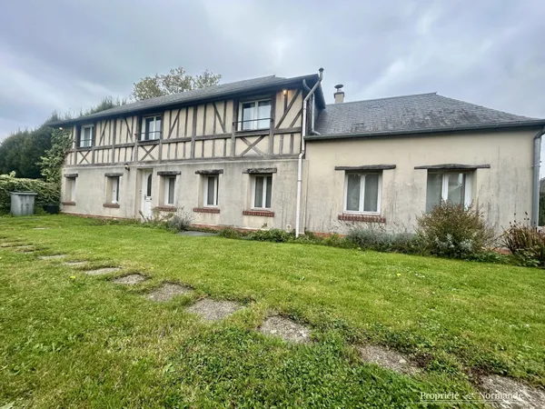 MAISON NORMANDE PROCHE DES COMMERCES 