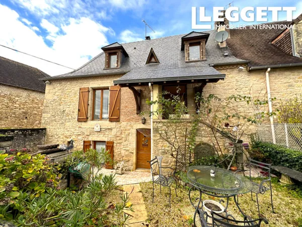 Maison en pierres avec 4 chambres, dépendance et atelier garage, terrain proche d'Hautefort en 