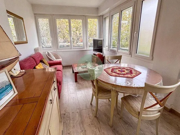 Appartement 2 pièces 50 m² 
