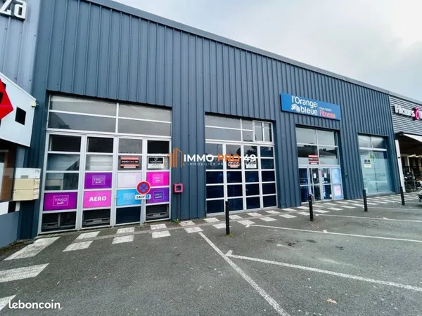 Local commercial 510 m² Cholet