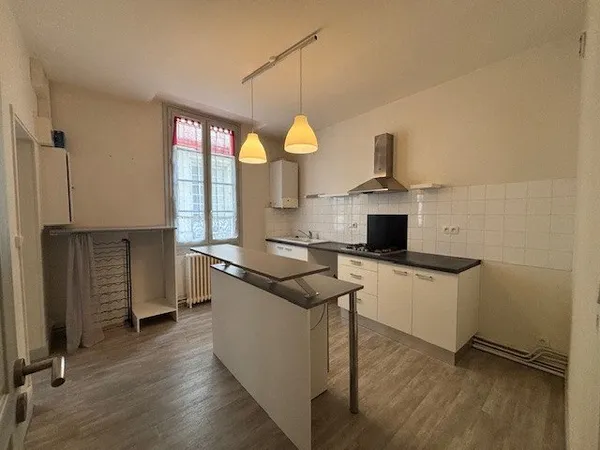 Appartement 3 pièces 84 m²