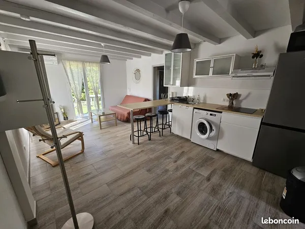 Mazet de Roquefavour-MEUBLE-JARDIN-PARKING 