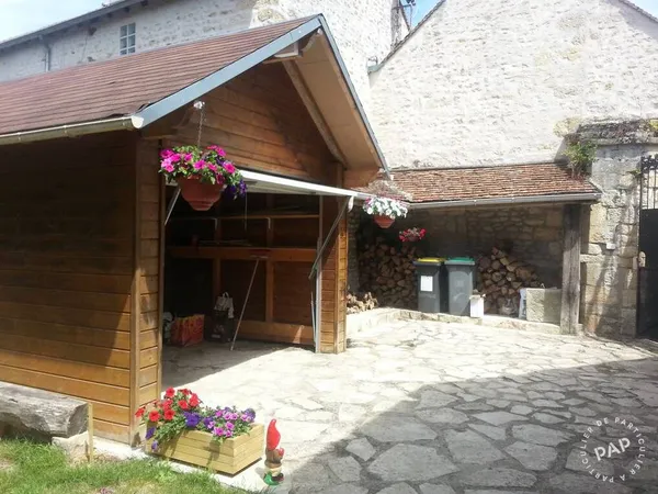 Maison 7 pièces 240 m² 