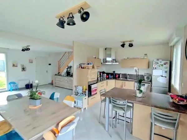 Maison 6 pièces 97 m² 